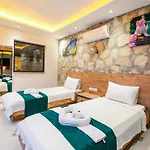 Villa With Private Pool And Jacuzzi In Nature *