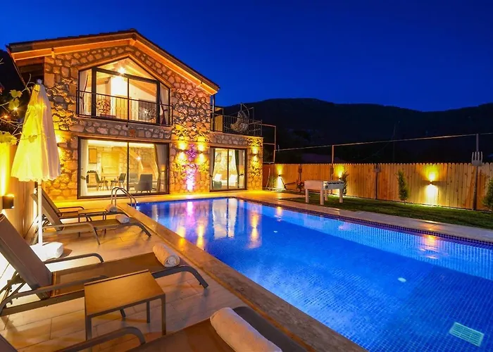 فيلة With Private Pool And Jacuzzi In Nature