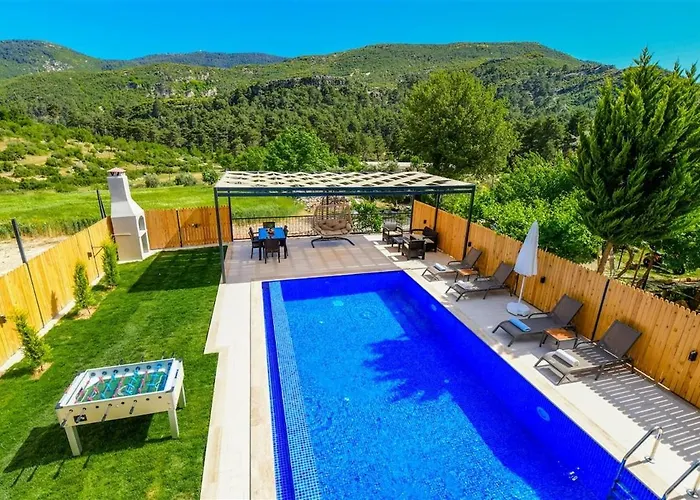 فيلة With Private Pool And Jacuzzi In Nature كاس